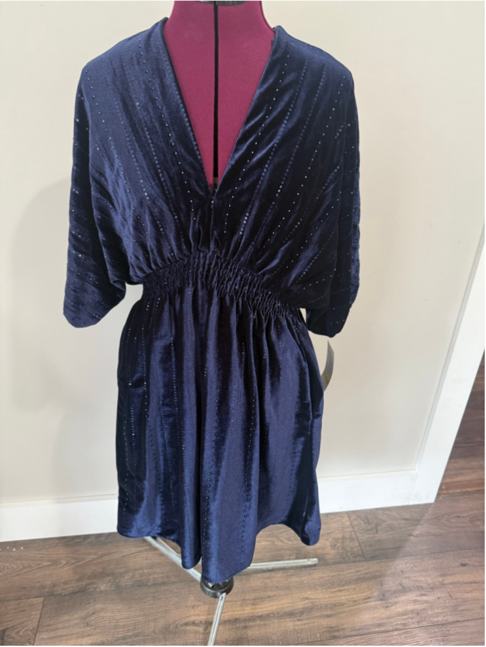 New Taylor Navy Velvet Short Sleeve Smocked Mini Dress with Sparkle Medium